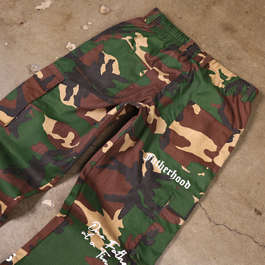 Camo Cargo Pockets Pants "Fatherhood 1"