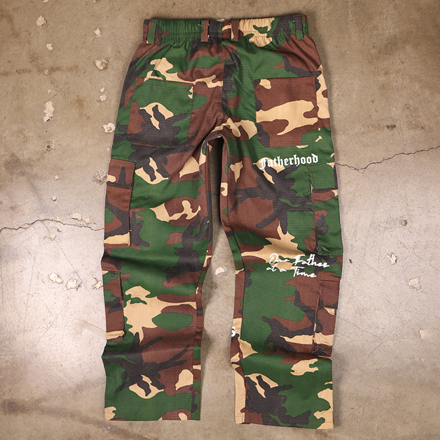 Camo Cargo Pockets Pants "Fatherhood 1"