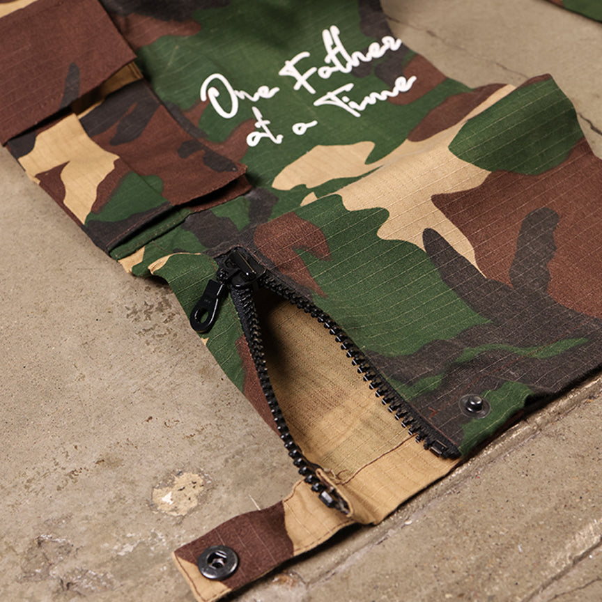 Camo Cargo Pockets Pants "Fatherhood 2"